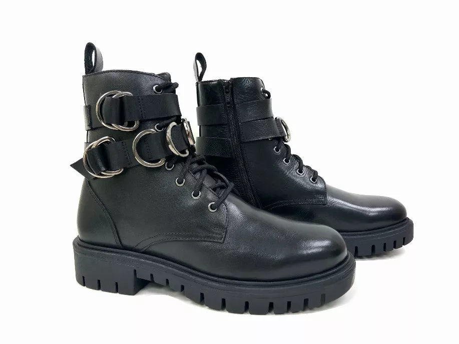 Ivy Rebel Boot Oobash