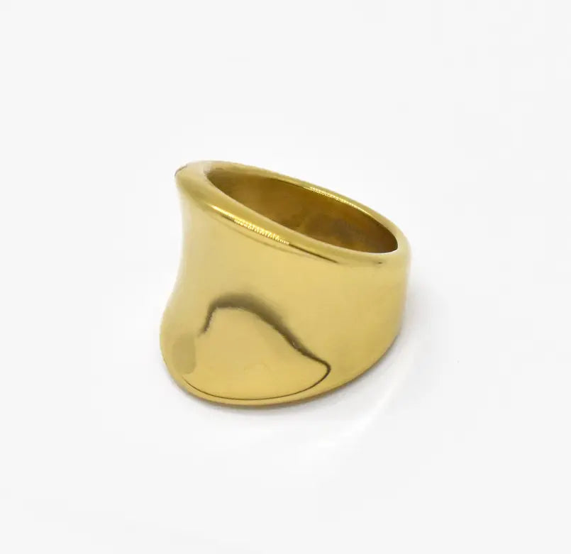 JORDYN GOLD SADDLE RING Mai Desiree