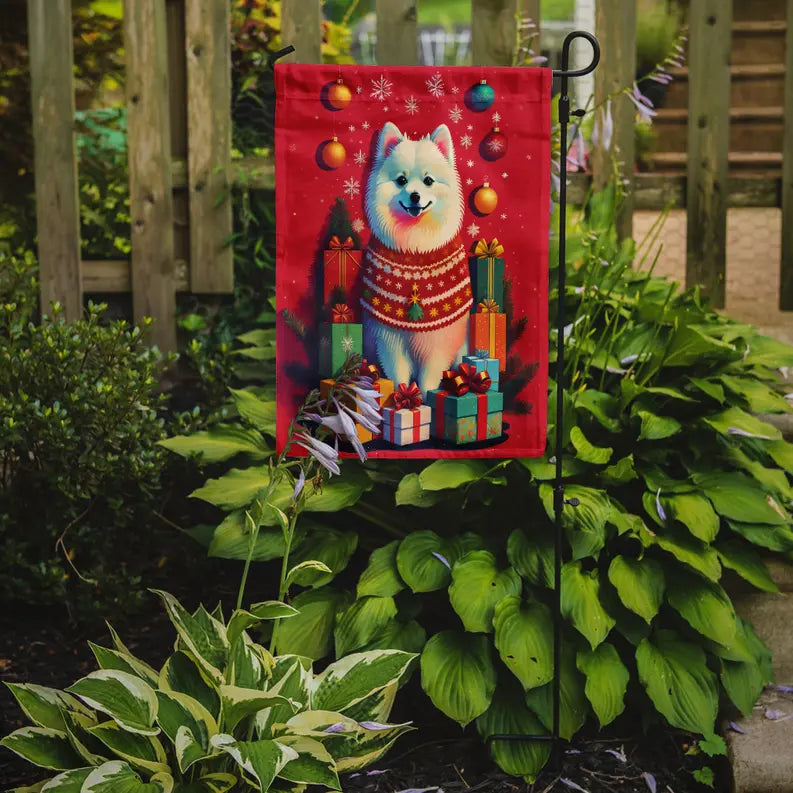 Japanese Spitz Holiday Christmas Garden Flag Caroline's Treasures