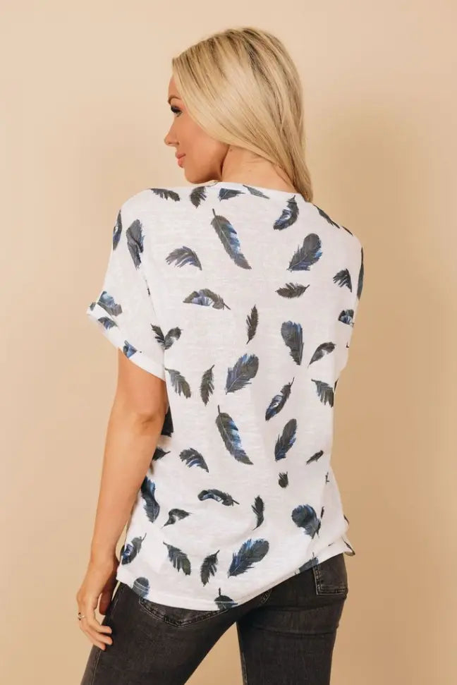 Katia Feather Print Tee Stay Warm in Style