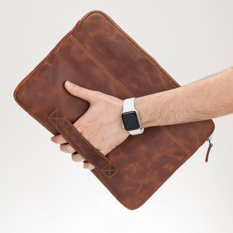 Kemmerer Leather Sleeve for iPad and MacBook Toronata