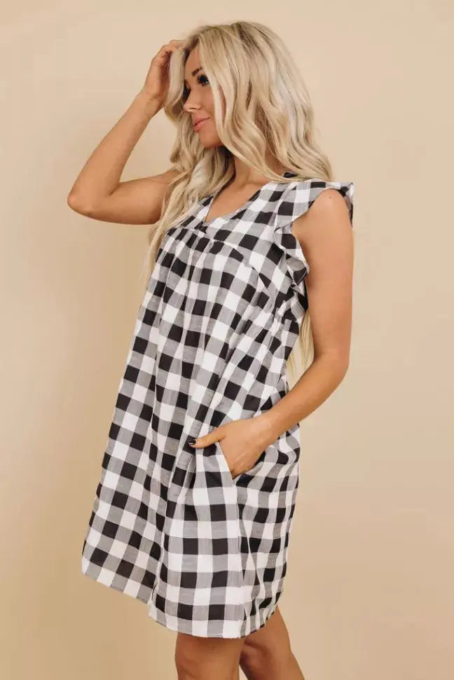Kenny Plaid Ruffle Dress Stay Warm in Style