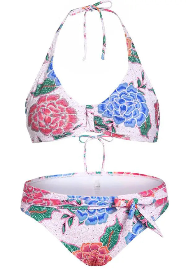 Keshia Floral Bikini Stay Warm in Style