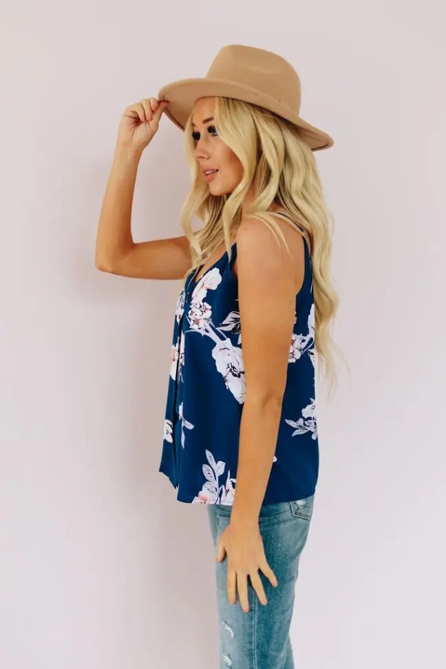 Kiss From A Floral Tank Stay Warm in Style