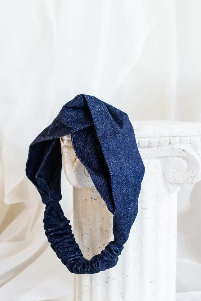 Knotted Headband Besida