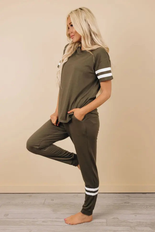 Know How To Act Joggers Set Stay Warm in Style