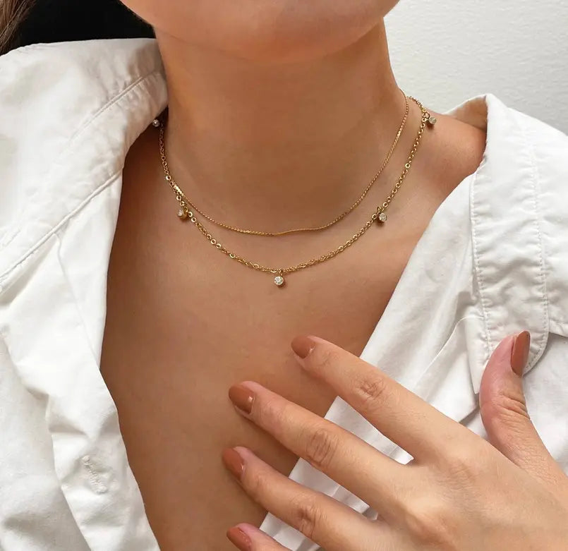 LYDIA GOLD DIAMOND STATION NECKLACE Mai Desiree