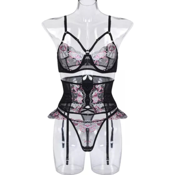 La Belle Fantastique Lace lingerie (3 Piece Set) La Belle Fantastique