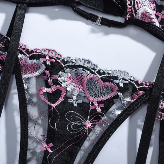La Belle Fantastique Lace lingerie (3 Piece Set) La Belle Fantastique