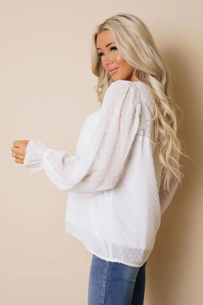 Lamas Ruffle Sleeve Blouse Stay Warm in Style