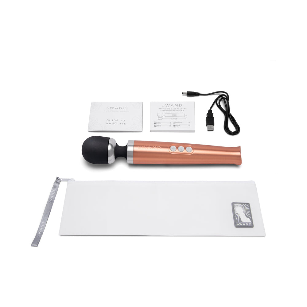 Le Wand Die Cast Rech Massager Rose Gold Le Wand