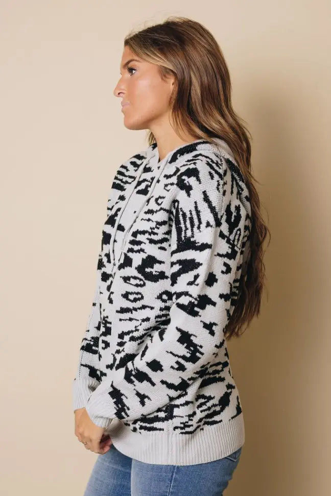 Leopard Print Long Sleeve Hooded Sweatshirt Stay Warm in Style