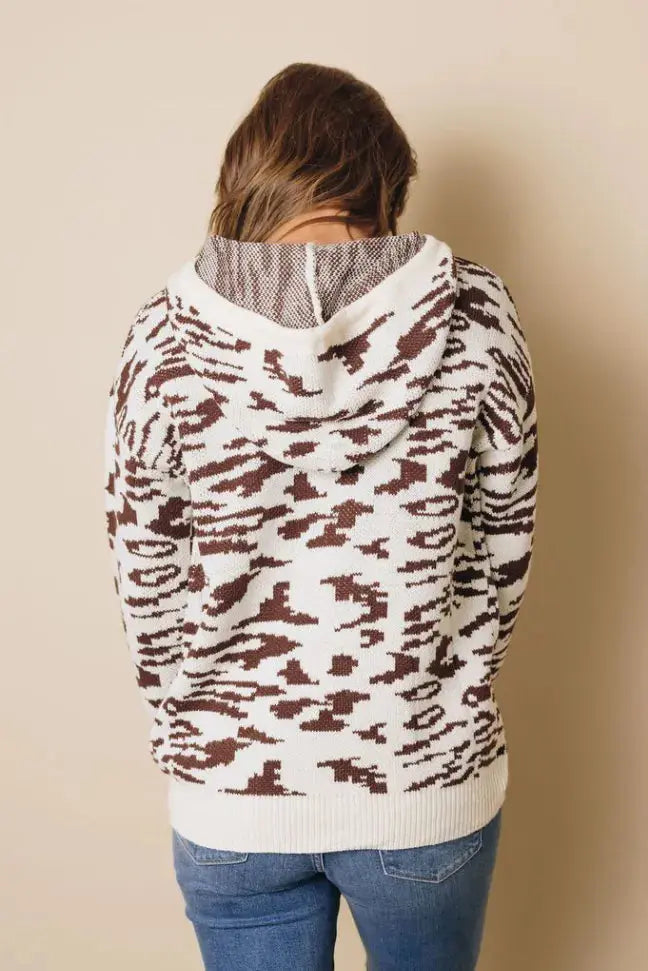 Leopard Print Long Sleeve Hooded Sweatshirt Stay Warm in Style