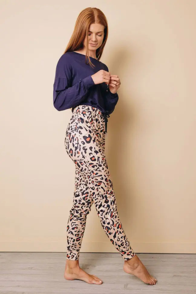 Let Me Lounge Leopard Set Stay Warm in Style
