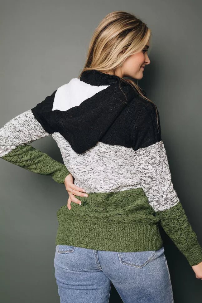 Light Hearted Hooded Color Block Cardi Stay Warm in Style