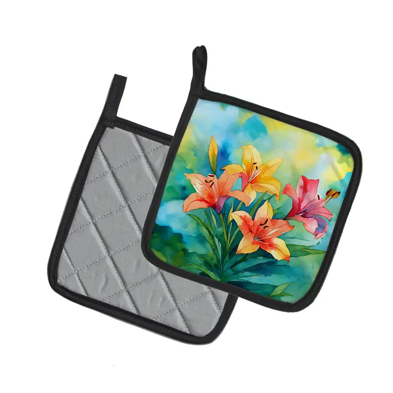 Lilies in Watercolor Pair of Pot Holders Caroline's Treasures