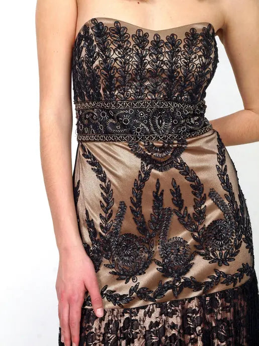 Long formal dress with black lace Raul E New York