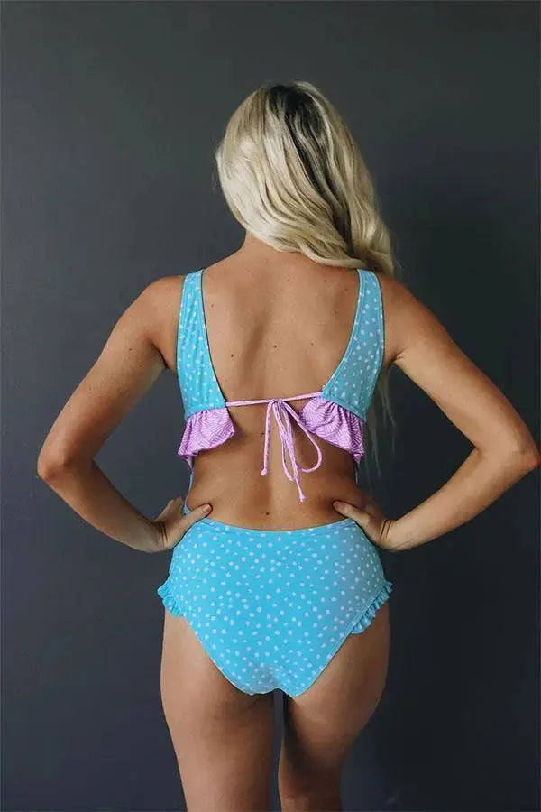 Love Freely Patterned Ruffle One Piece Stay Warm in Style