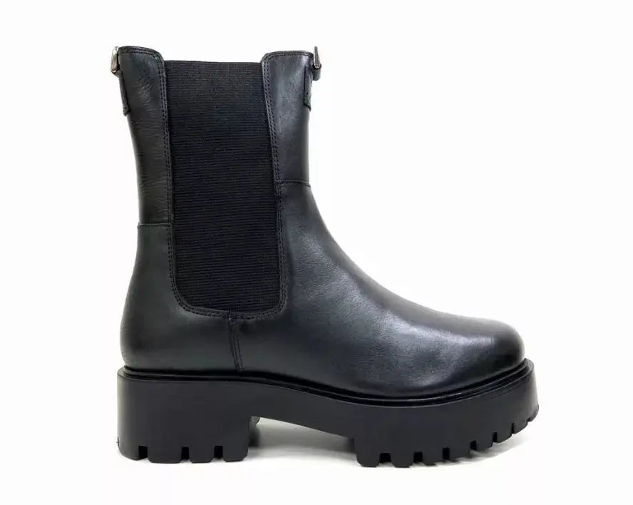 Luna Black Mid-calf Chelsea Oobash