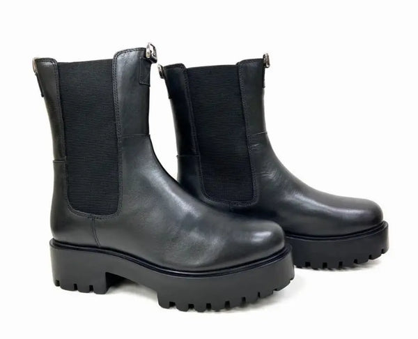 Luna Black Mid-calf Chelsea Oobash