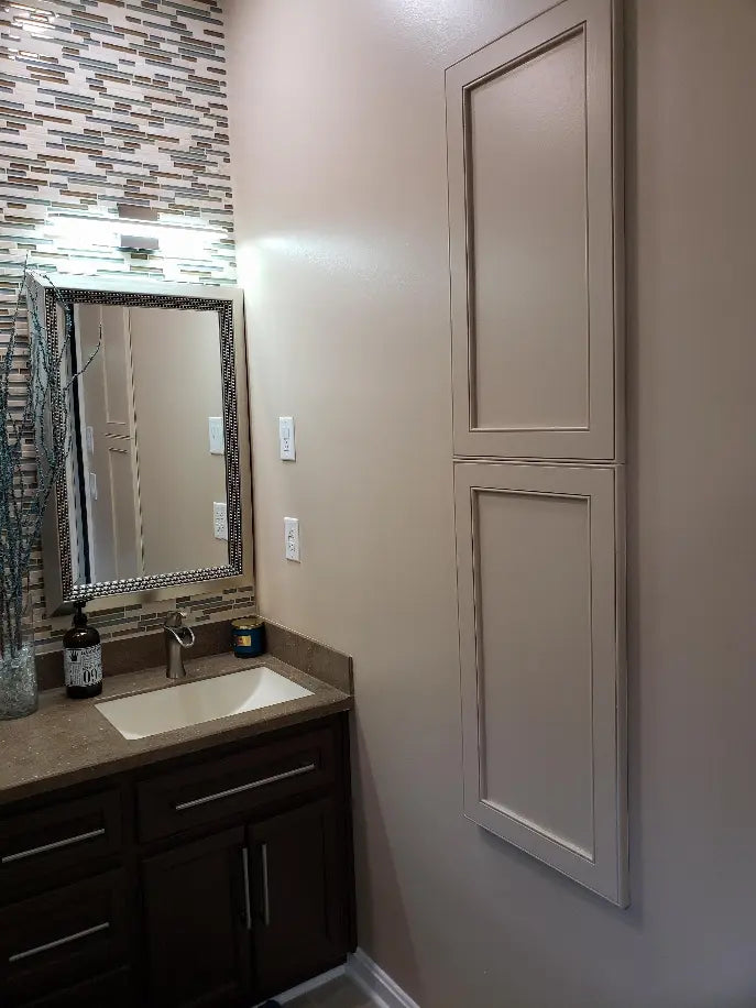 Luna Recessed Medicine Cabinet WG Wood Products, LLC