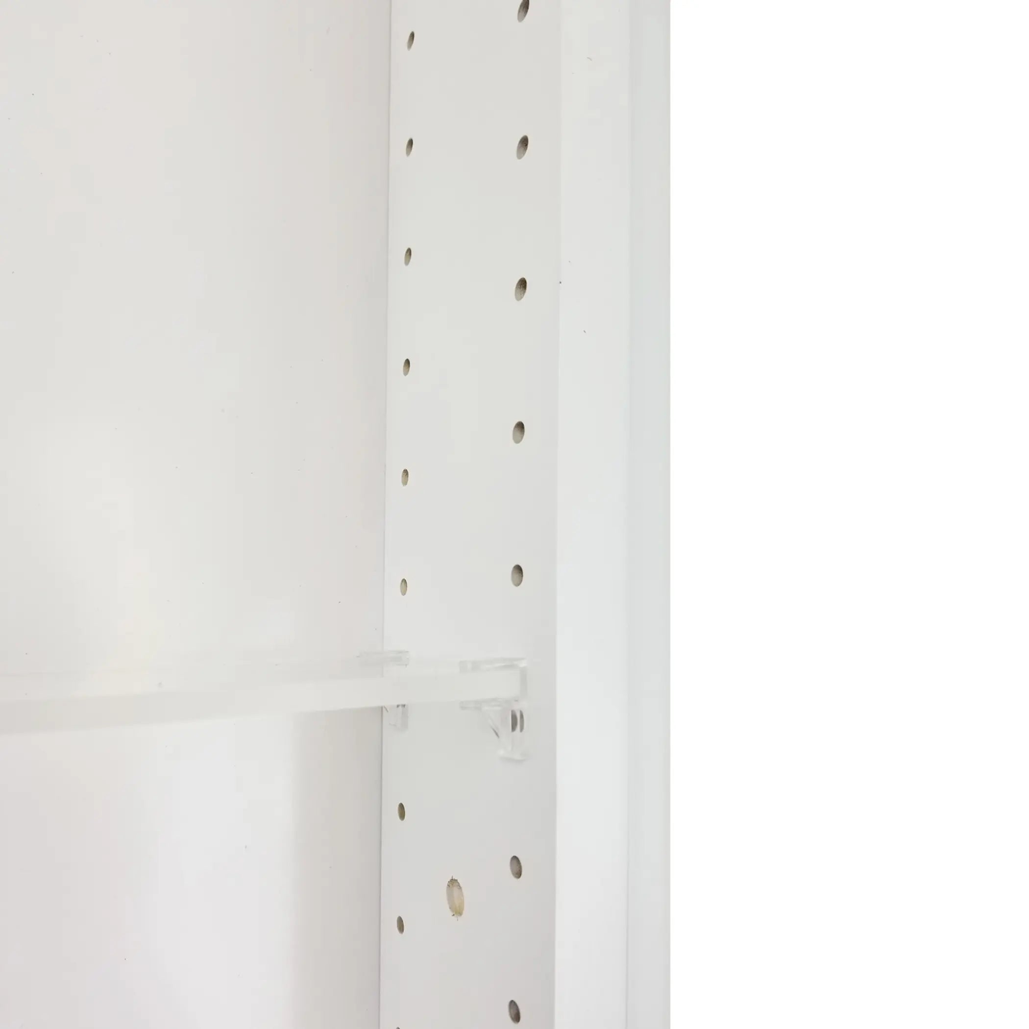 Luna Recessed Medicine Cabinet WG Wood Products, LLC