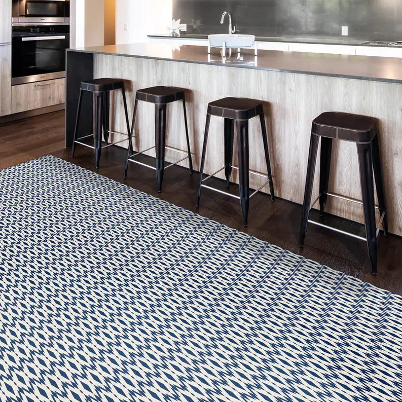Malay' Ikat Non-Slip Indoor/Outdoor Rug SBC-LTD