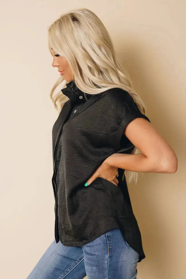 Mara Button Shirt Stay Warm in Style