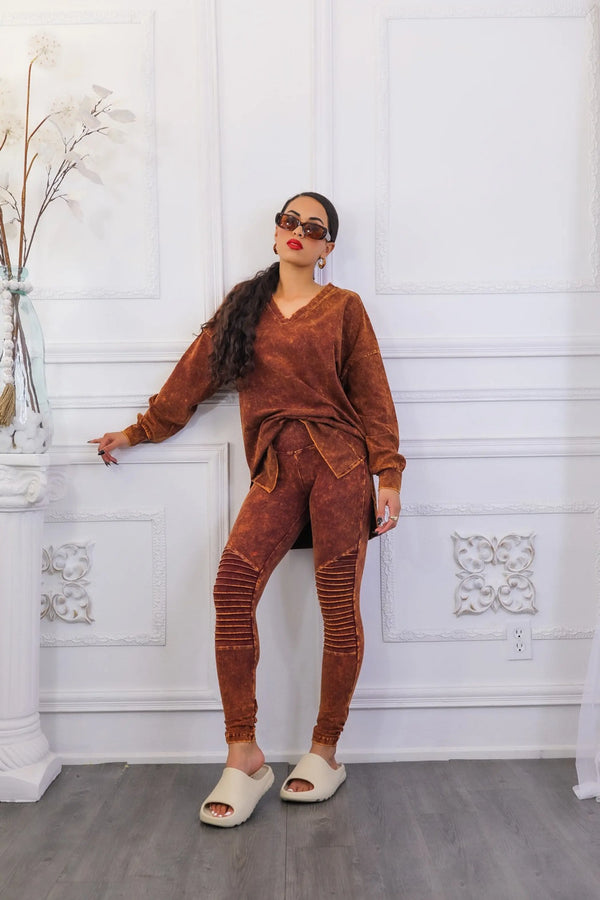 Mineral Wash Long Sleeves Top and Motto Legging Set SurelyMine