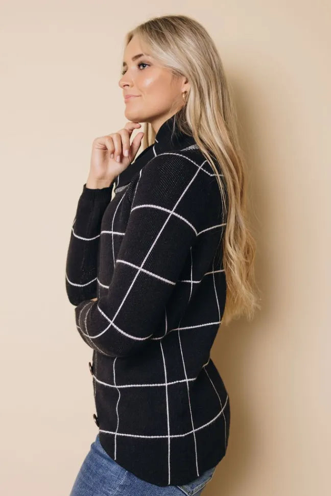 Mix It Up Plaid Turtleneck Stay Warm in Style