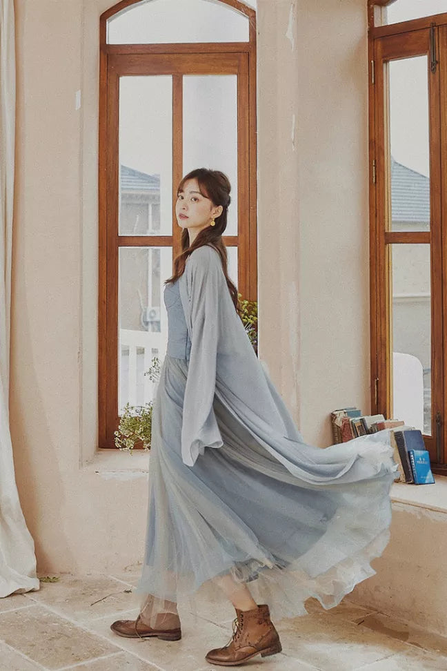 Molifusu | Blue Lotus Embroidered Kimono Fangyan