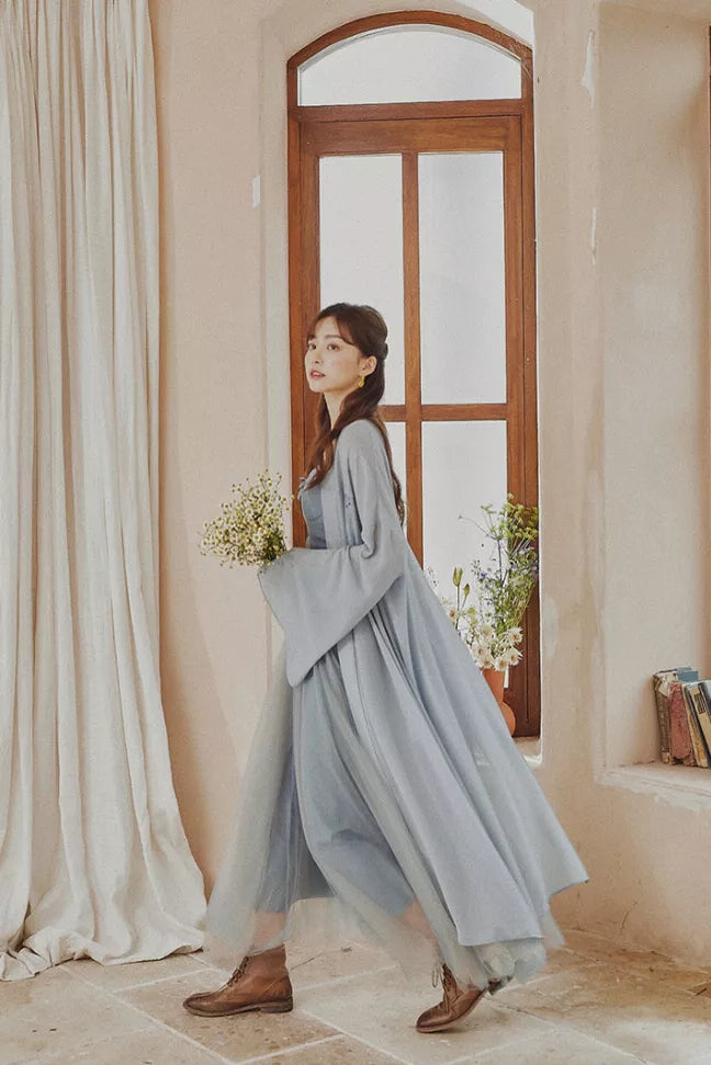 Molifusu | Blue Lotus Embroidered Kimono Fangyan