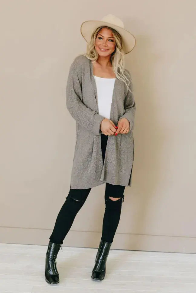 Mountain View Knit Cardigan Stay Warm in Style