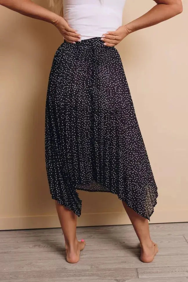 Myers Printed Maxi Skirt Stay Warm in Style