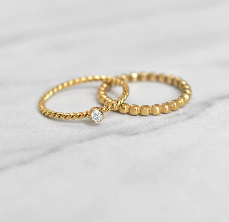 NAOMI TWIST SOLITAIRE RING - SAMPLE Mai Desiree