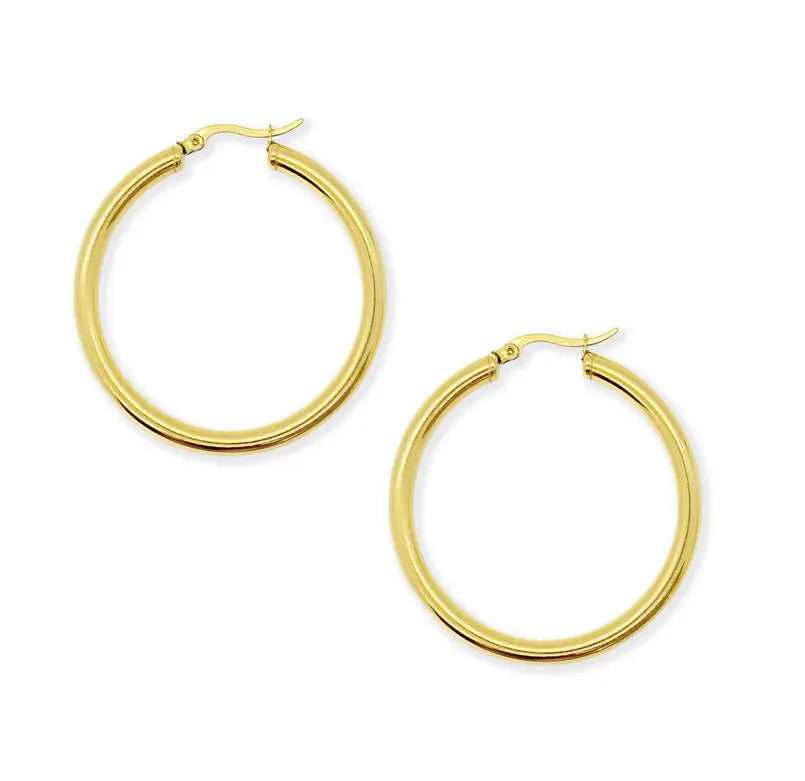 NIKKI LARGE GOLD HOOP EARRINGS Mai Desiree