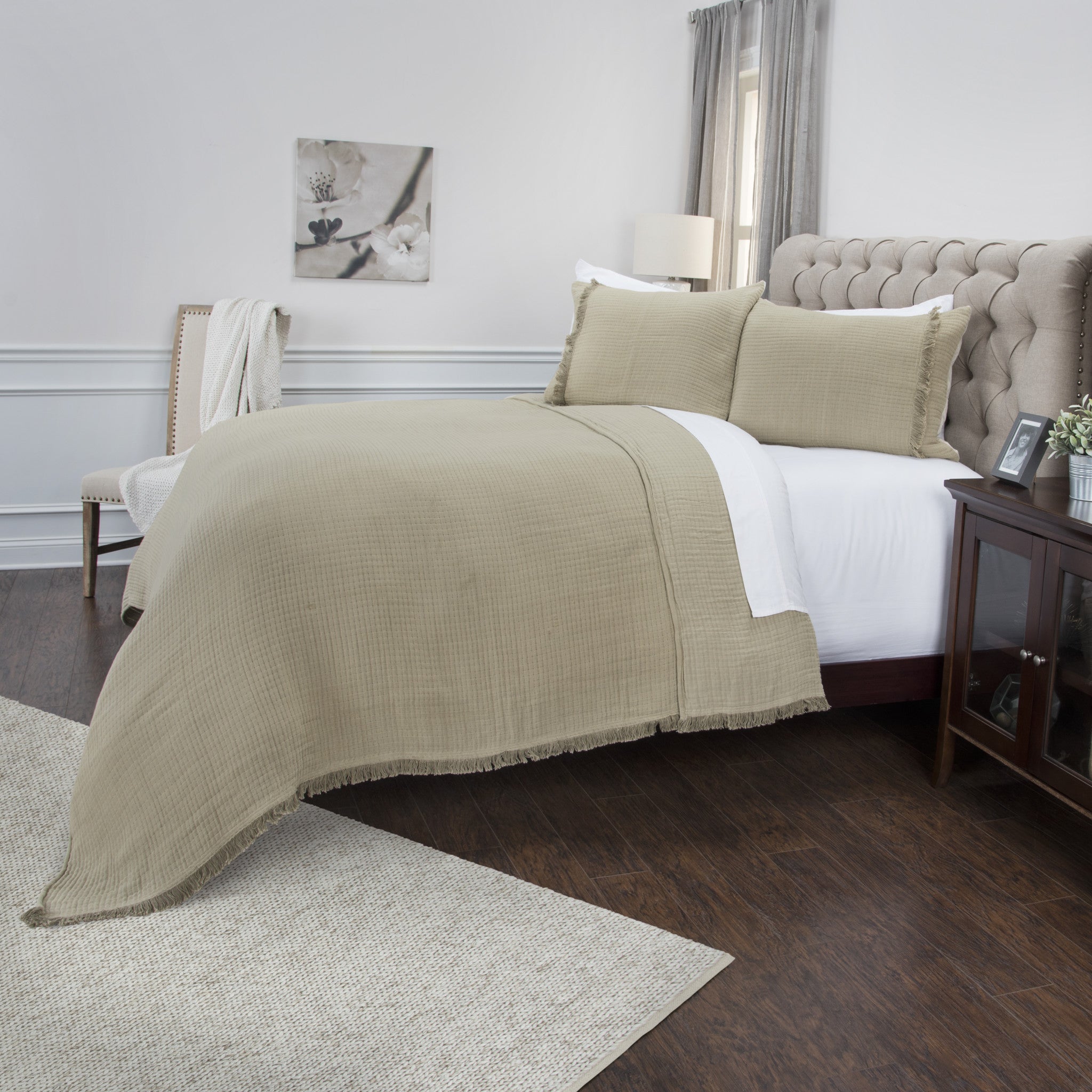 Natural Checkered King Quilt - GreatEagleInc