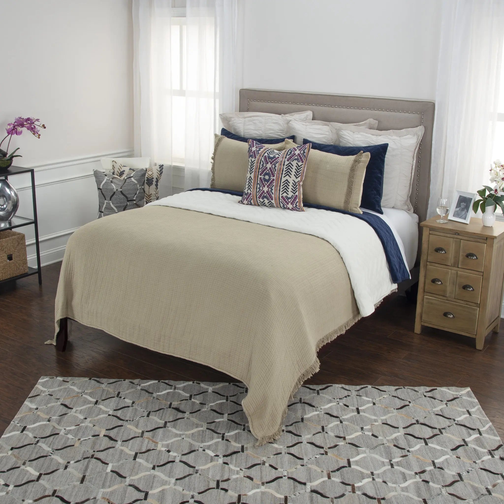 Natural Checkered King Quilt - GreatEagleInc