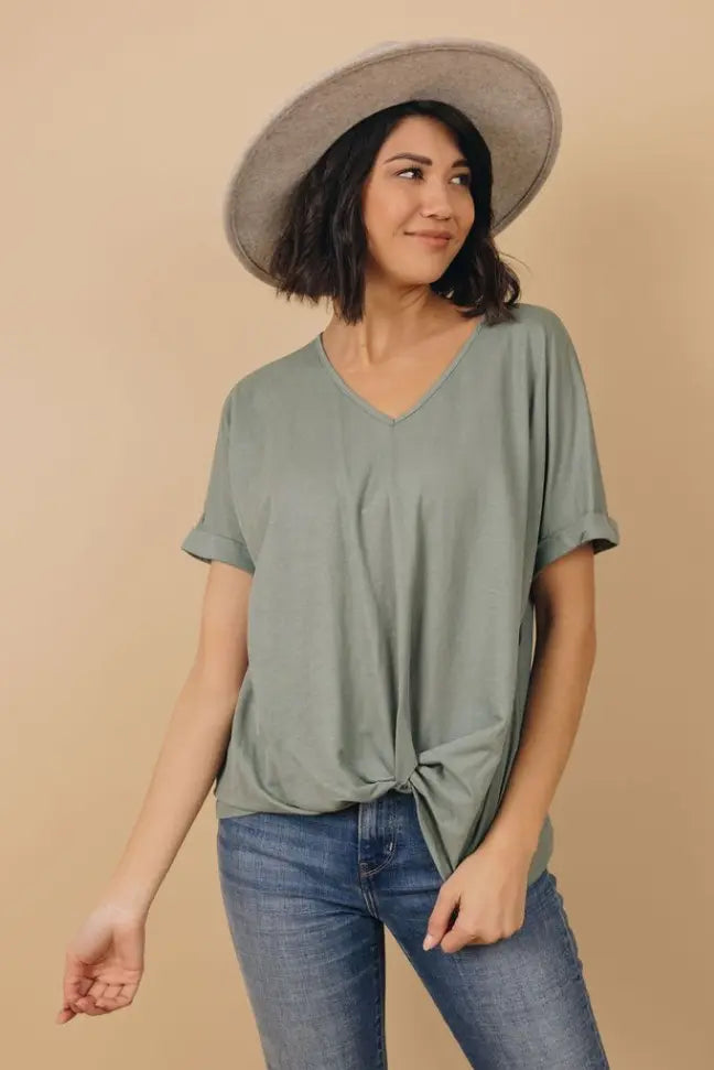 Natural Minded Twist Tee Stay Warm in Style