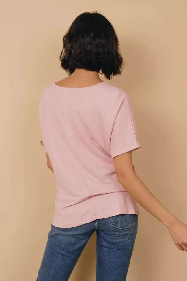 Natural Minded Twist Tee Stay Warm in Style