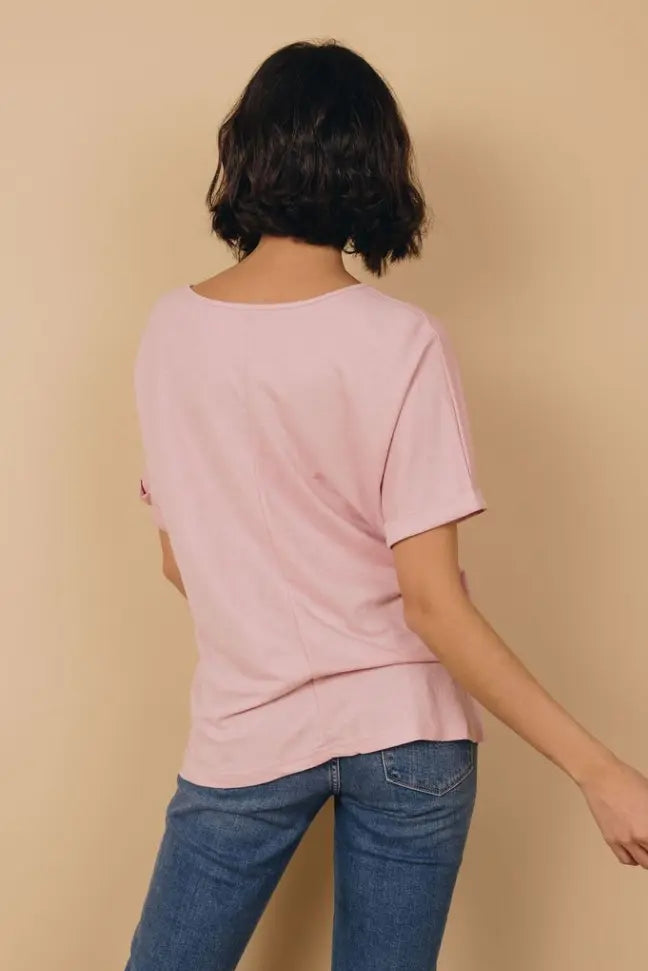 Natural Minded Twist Tee Stay Warm in Style