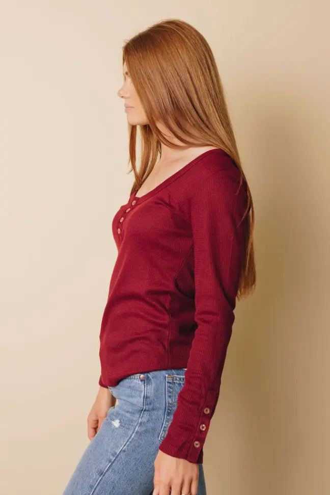 Novell Button Long Sleeve Top Stay Warm in Style
