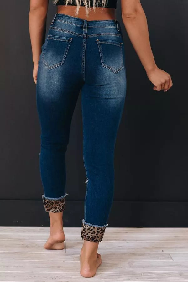Oaks Leopard Patch Skinnies Stay Warm in Style