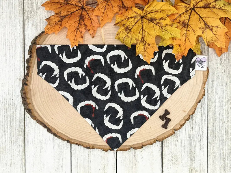 Over-The-Collar Dog Bandana That's Sew LambMa