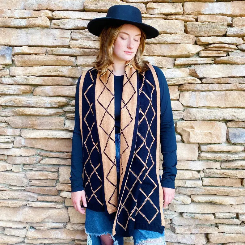 Paris Class Knit Scarf Ellison+Young