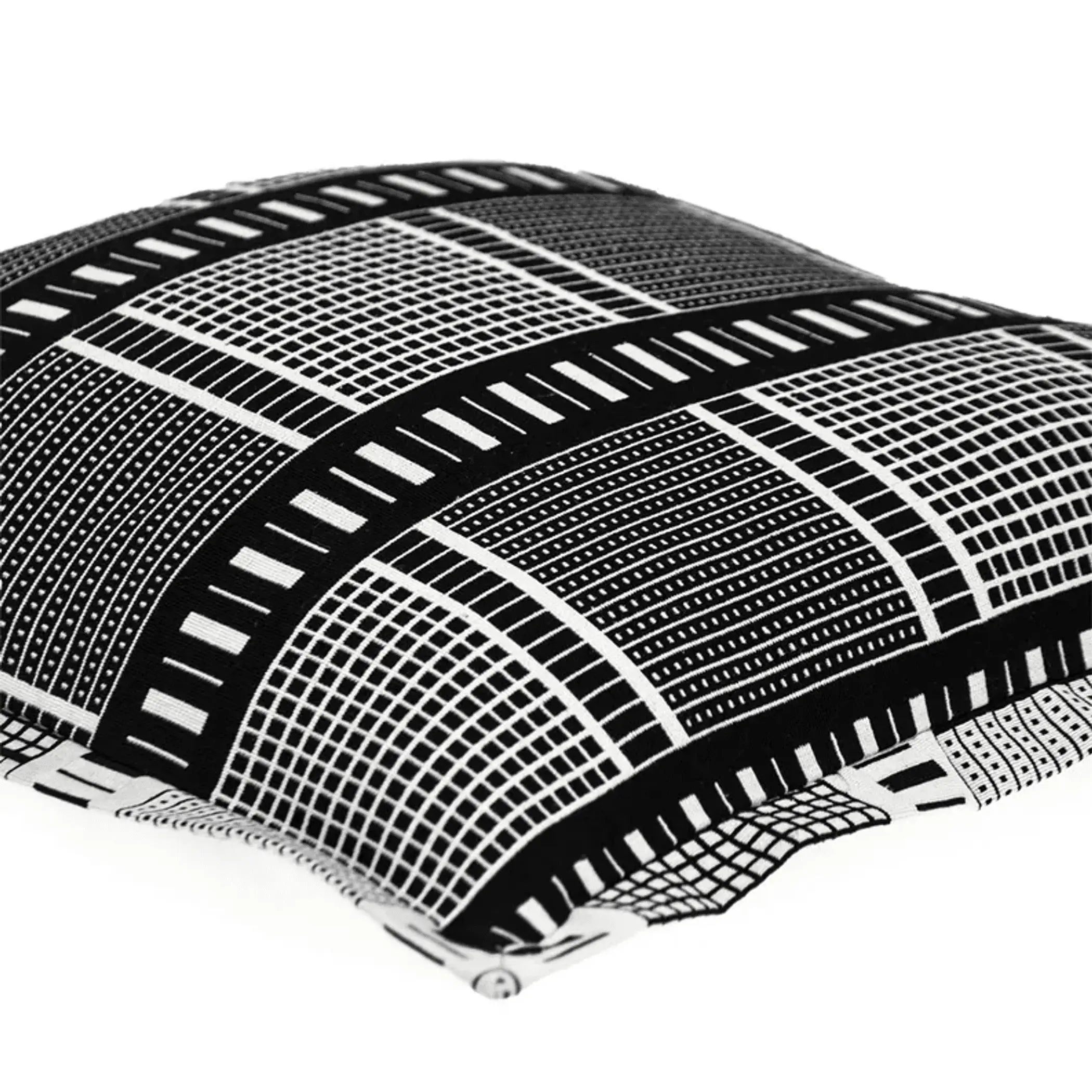 Parkland Collection Tamara Transitional Black Throw Pillow Parkland Collection