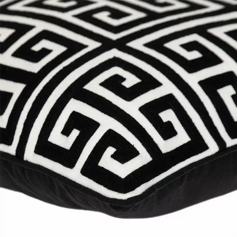 Parkland Collection Transitional Interlocking 20" x 20" Pillow Parkland Collection