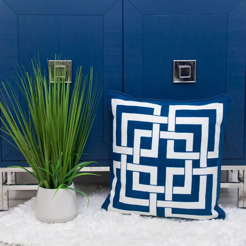 Parkland Collection Transitional Interlocking 20" x 20" Pillow Parkland Collection
