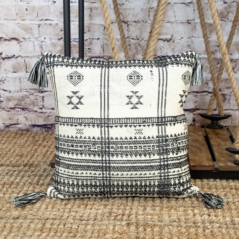 Parkland Collection Transitional Tribal Square 18" x 18" Pillow Parkland Collection