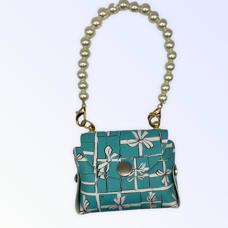 Pearl Handle Sniffany Pick Up Bag Bark Fifth Avenue